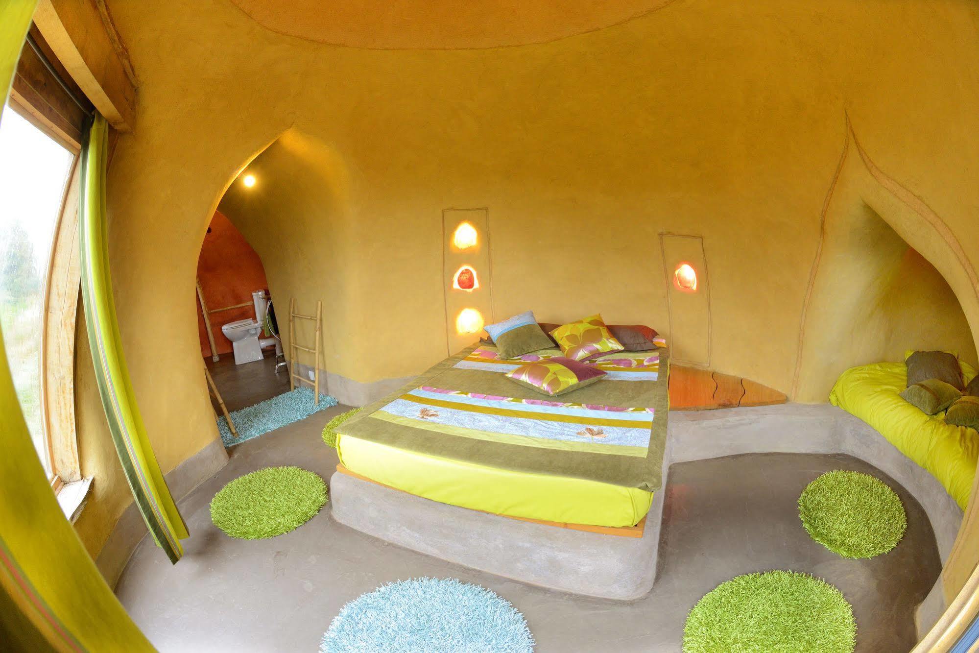 Terragora Lodges - Hebergement Atypique Лез-Эпес Экстерьер фото